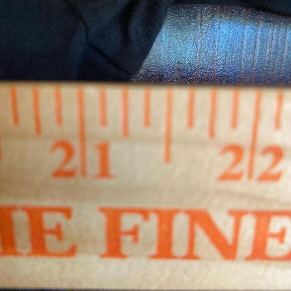 EUC Malachi Pigeon shirt. Size L. Unisex. - Picture 7 of 8